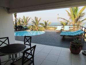 Bentley on the Beach