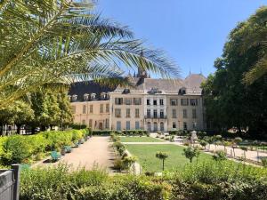 T2 rue Claude genin en duplex