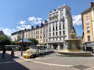 T2 rue Claude genin en duplex