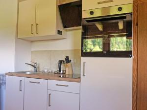 Apartment Elisabeth by Interhome