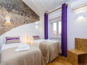 Carmo Chiado Deluxe Apartment