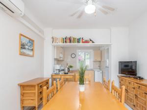 Apartment Flamicell by Interhome