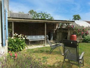 Maisons de vacances Holiday Home Les Landes du Chinonais by Interhome : photos des chambres