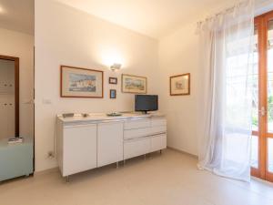 Apartment Blu oltremare by Interhome