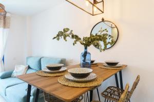 2nd line from the beach , seaviews + parking &pool