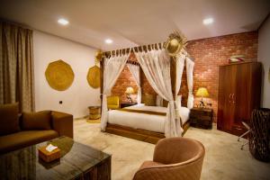 Coastline Resort