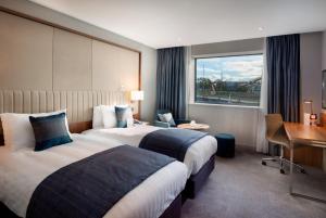 Crowne Plaza London Heathrow T4 by IHG