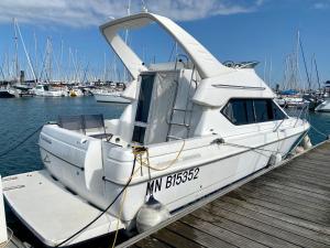 Nuit insolite sur un bateau - BOAT PARADISE LA ROCHELLE