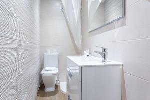 ApartEasy - Goya Ground Floor Studio