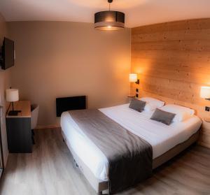 Hotels Hotel Le Picors : photos des chambres