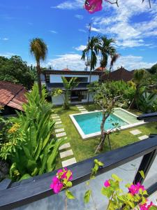 Villa Ruby - 3 Bedroom private Villa with a pool