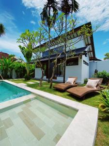 Villa Ruby - 3 Bedroom private Villa with a pool