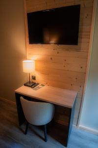 Hotels Hotel Le Picors : Chambre Triple Basique