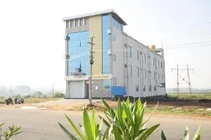 PARK INN HOTEL - Halebīd