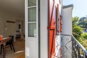 Appartements MUXU - KEYWEEK 2 bedroom apartment with Parking and balcony : photos des chambres