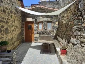 Casa do Pátio e Casa da Serra - Camelo