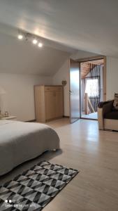 Uroczy domek z baliá z jacuzzi