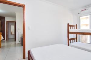 Apartamento a 100 metros da praia, bem localizado, com ar condicionado e Wi-fi -23 - Edifício Lenamar II