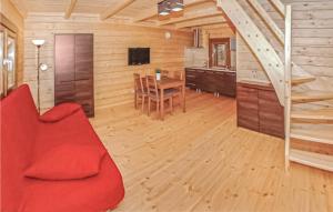 2 Bedroom Cozy Home In Jaroslawiec