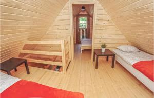 2 Bedroom Cozy Home In Jaroslawiec