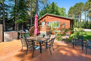 Catfish Cottage B - 3hvězdičkové hotely ve městě Eagle River