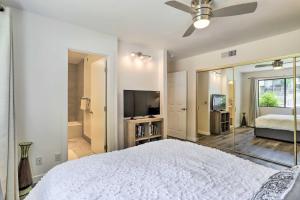 Furnished Patio and Mtn View Palm Desert Retreat