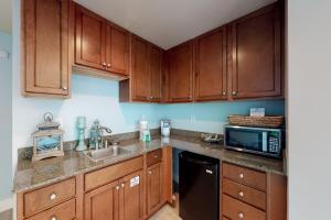 Sterling Breeze 707-A