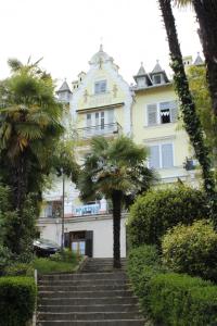 Apartments by the sea Opatija - 7692 