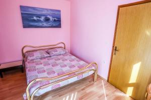 Apartments with a parking space Medulin - 7655