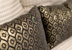 Luxury Georgian City Retreat by Sovo Apartments