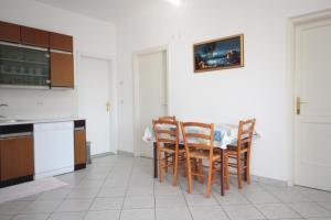 Apartments by the sea Medveja, Opatija - 7719