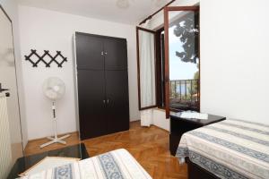 Apartments with WiFi Mali Losinj (Losinj) - 7992