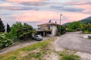 Apartments with a parking space Lovran, Opatija - 7869 