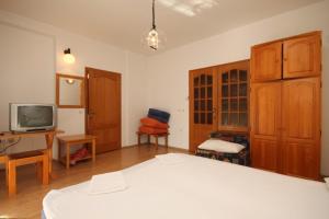 Apartments by the sea Icici, Opatija - 7745