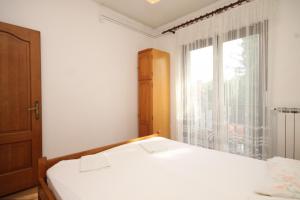 Apartments by the sea Icici, Opatija - 7745