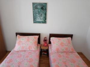 Apartments with a parking space Opatija - 7896