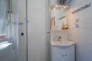 Apartments by the sea Artatore, Losinj - 7952