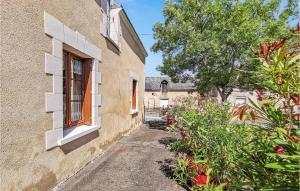 Beautiful Home In Château-La-Vallière