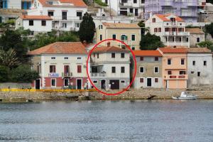 Apartments by the sea Mali Losinj (Losinj) - 8006 