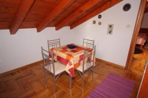 Apartments with a parking space Icici, Opatija - 7793