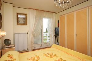 Apartments with a parking space Icici, Opatija - 7822