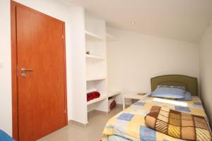 Apartments with a parking space Opatija - 7891