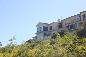 Apartments with a parking space Mali Losinj (Losinj) - 7944 