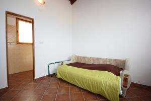 Apartments with a parking space Mali Losinj (Losinj) - 7944