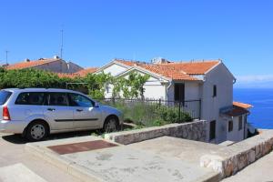 Apartments with a parking space Mali Losinj (Losinj) - 8000