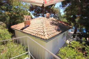 Apartments by the sea Mali Losinj (Losinj) - 8054 