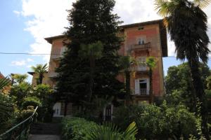 Apartments by the sea Lovran, Opatija - 7856 