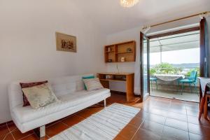 Apartment Mali Losinj 7942a