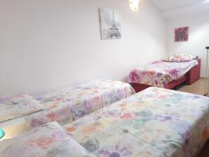 Apartments with a parking space Icici, Opatija - 7859