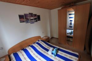 Secluded fishermans cottage Cove Rasohatica, Korcula - 9233